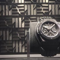 «Big Bang Depeche Mode» von Hublot: Geld für Trinkwasser. Gabriel Knupfer