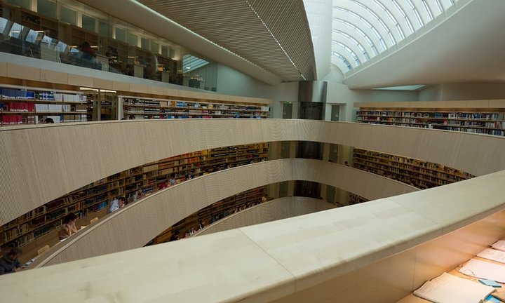 03_university-of-zurich-law-library-foto-shawn-bayern.jpg