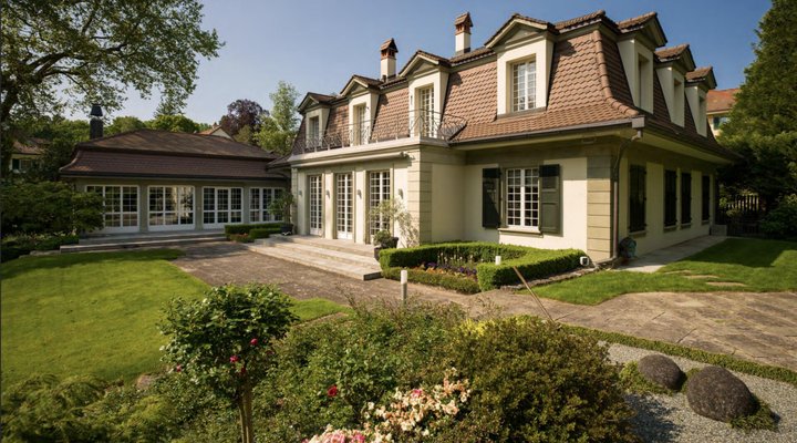 Diese Villa steht im beliebten Berner Villen- und Botschaftsviertel.