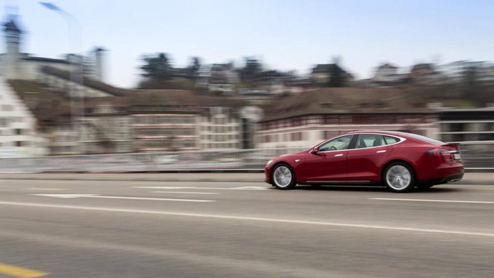 biga_tesla_11.jpg