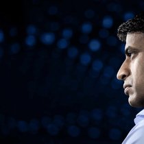 VIER JAHRE CEO: Vas Narasimhan übernahm den Novartis-Chefposten im Februar 2018. Der 45-jährige Amerikaner indischer Abstammung baut den Konzern zu einem reinen Pharmaanbieter um.