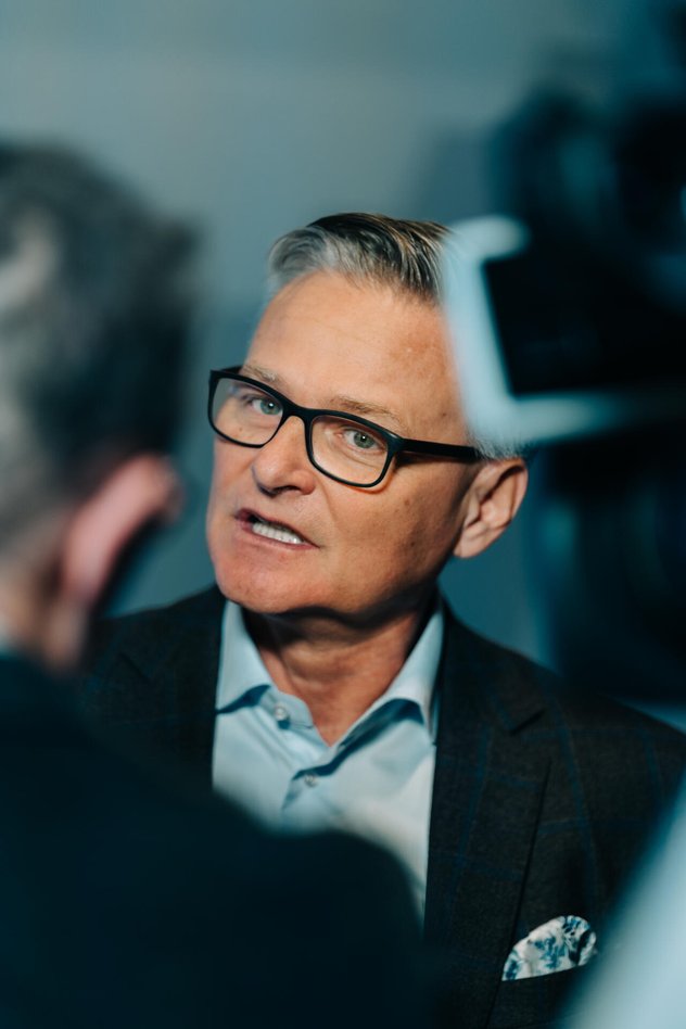 Mega Umbau bei der Migros. Mario Irminger geht und 10 Regio Genossenschaften sollen weg.
Migros Bern 26.10.2026
Im Bild: Mario Irminger