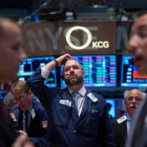 Staunender Händler an der New York Stock Exchange.