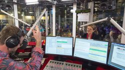 Jeder Rappen zählt mit Bundespräsidentin: Grosszügigkeit zahlt sich aus. Keystone