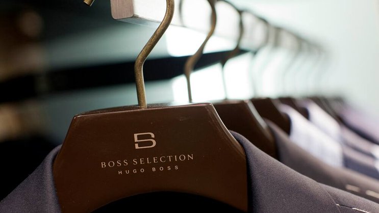 Hemden von Hugo Boss: Permira verkauft seinen Anteil am Modekonzern.Bloomberg