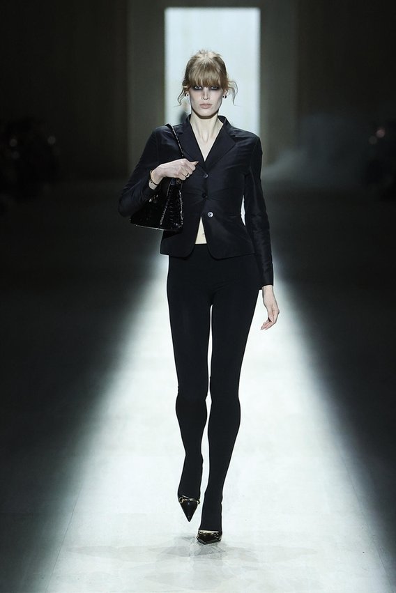 Look_003.jpg