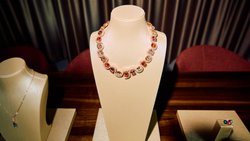 Meisterhaft: Was im Bucherer-High-Jewellery-Atelier entsteht, muss aussergewöhnlich sein – so verlangt es die DNA des Hauses.