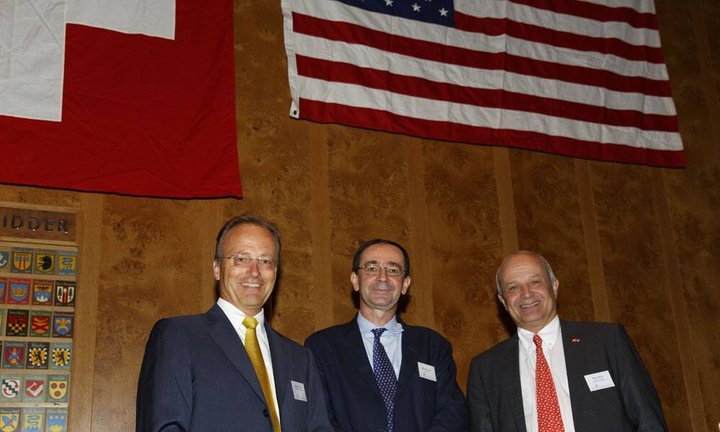 amcham_networking_fontana_zpi_2013-08-20_x9b1164.jpg
