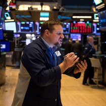Wall-Street-Trader beim Corona-Crash im März 2020: Ratings und Kursziele werden oft von der Aktualität überholt.