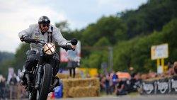 BMW-Caferacer mit Boxermotor: Beim 101-Sprint am Glemseck gewinnt nicht immer die stärkere Maschine.