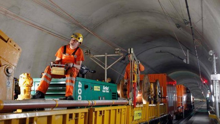 gotthardtunnel_6.jpg