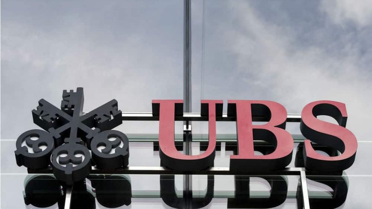 Logo der UBS: Die Grossbank legt am Mittwoch das Geschäftsergebnis für das erste Quartal im laufenden Jahr vor.