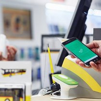 Kontaktloses Zahlen: Twint droht gegenüber Apple Pay ins Hintertreffen zu geraten. PR