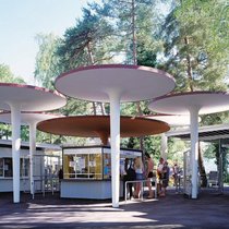 Badi-Restaurants, wie das der Stadtzürcher Badi Tiefenbrunnen, sind hart umkämpft.