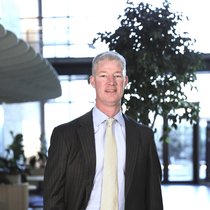 Peter Bates (49) verwaltet bei T. Rowe Price den Global Select Equity Strategy Fund und sitzt in zahlreichen Advisory Committees.