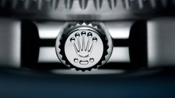 Die Krone der Krone: Detailansicht einer Rolex-Uhr.