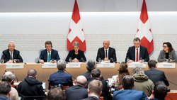Medienkonferenz am 19. März 2023 in Bern anlässlich der Übernahme der Credit Suisse durch die UBS mit Vertretern von Banken, der Nationalbank und des Bundes.