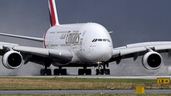 Landung eines Airbus A380: Die Produktion des grössten Passagierjets der Welt ist bald Geschichte.