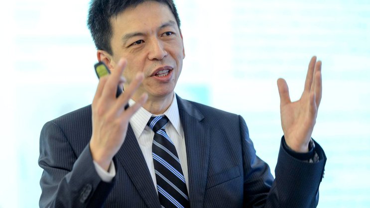 Präsident Calvin Grieder und CEO Frankie Ng (im Bild) steuern mit SGS besseren Zeiten entgegen.