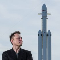 Die Welt ist nicht genug: Vom Unterirdischen über das Strassennetz bis ins Weltall, Elon Musk will das ganze Universum revolutionieren.