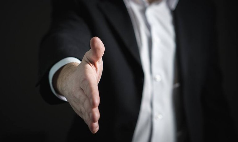 handschlag.jpg