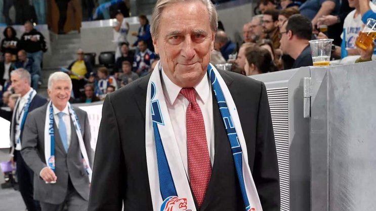 Walter Frey tritt als Präsident der ZSC Lions zurück.
