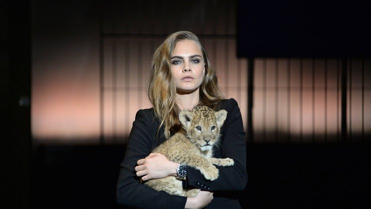 Model Cara Delevingne: Die Britin wirbt seit 2015 für die Schweizer Uhrenmarke TAG Heuer.
