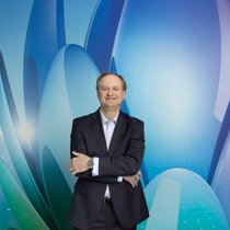Eric Tveter: Am 1. September übergibt er die operative Führung an Severina Pascu.