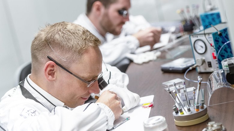 Weil einige Uhrenmarken schwächeln, sind in der Schweiz zahlreiche Jobs in Gefahr.