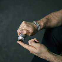 Wer will, kann die Paste auch direkt vom Finger naschen: Das nennt sich der «No Normal Espresso».