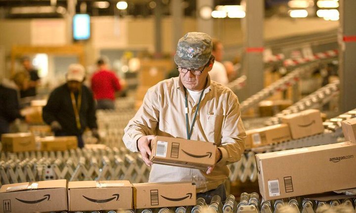 Amazon Mitarbeiter