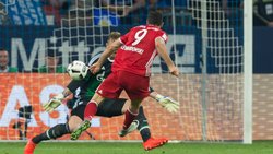 Robert Lewandowski: Mal trifft der Stürmer für UPC, mal für Teleclub.  Keystone