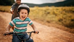 Familienfreundliche Firmen lassen Raum fürs Elternsein – auch den Männern.