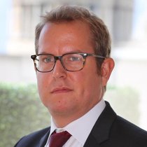 Jim Luke ist beim britischen Vermögensverwalter Schroders Lead Manager des SISF Global Gold Fund und Senior Portfolio Manager für Gold und Rohstoffe.