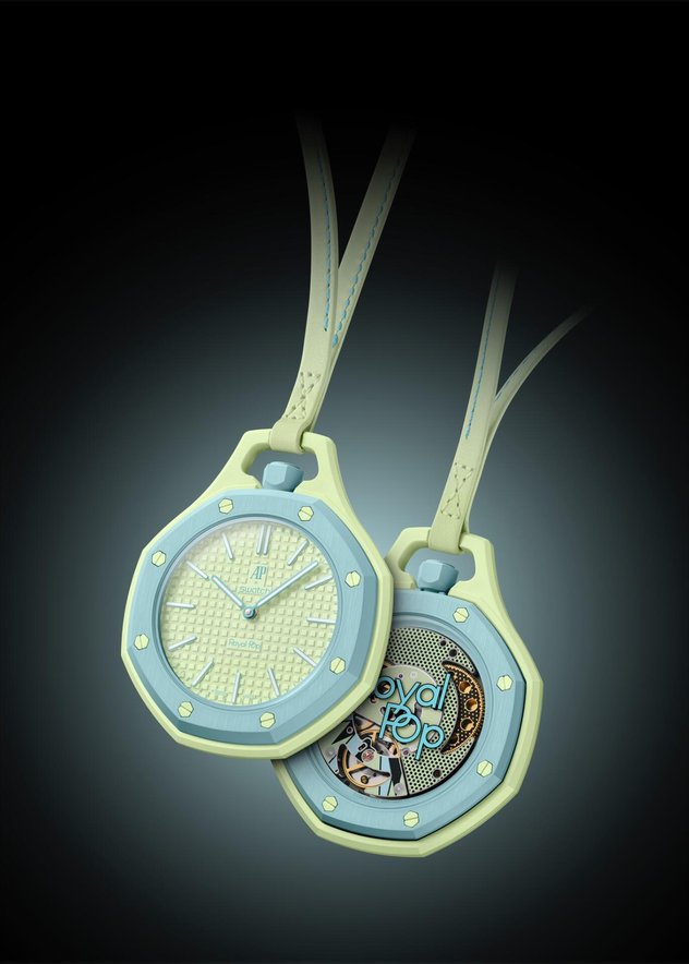 sc01_26_Bioceramic_Royal_Pop_BLAUE ACHT_PUB_DOUBLE_3-4.jpg