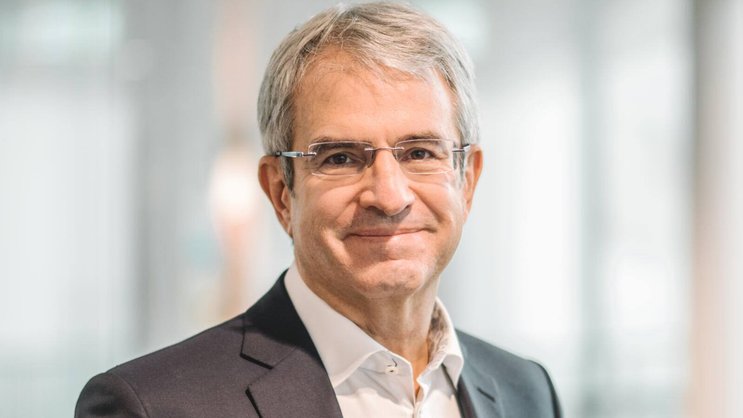 Der neue CEO Laurent Freixe lässt am Kapitalmarkttag keine Revolutionsbombe platzen – was Experten nicht verwundert.