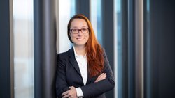 Ein Porträt von Regula Berger, stellvertretende CEO der Basler Kantonalbank.