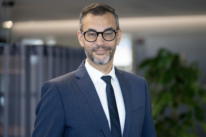 Ungewolltes Erbe: Altlasten von Noch-CFO Daniel Schmucki, ...