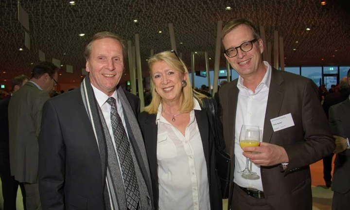 ict2015_1004-1.jpg
