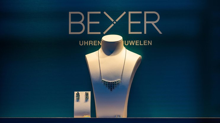 Schaufenster von Beyer an der Zürcher Bahnhofstrasse am 15.05.2022: Das Geschäft an der Zürcher Luxusmeile ist der älteste Uhrenladen der Schweiz.