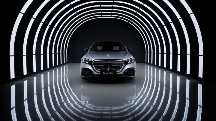 Die neue Mercedes-Benz S-Klasse: Verfeinert bis in jedes Detail

The new Mercedes-Benz S-Class: Refined in every detail.