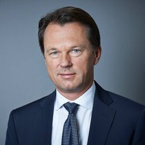 Chefredaktor Dirk Schütz: Das Geschäftsleben ist nur mässig rational.