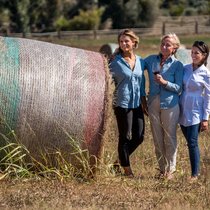 Marilisa Allegrini mit ihren Töchtern Carlotta und Caterina Sofia – gemeinsam entwickeln sie das Weingut weiter.
