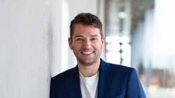 «Kryptobasierte Vermögenswerte sind zu einem festen Bestandteil der Finanzwelt geworden», betont Alexander Thoma, Head of Digital Assets bei PostFinance. 