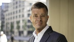 Christian Conti (55) ist CEO des Krankenversicherers Sympany. Zuvor leitete der Jurist das Sachversicherungsgeschäft von Generali Schweiz und war Chef von Orion.