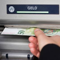 Geld: Freizügigkeitskonten bleiben künftig nicht mehr im Verborgenen. Keystone