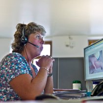 Megate-Mitarbeiterin in Basel: Das Unternehmen betreibt das grösste ärztliche telemedizinische Zentrum Europas.
