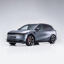 Der Zeekr 7X aus China beeindruckt mit Luxus, Leistung und einer Reichweite von über 500 km. Doch das Sicherheitssystem sorgt für Diskussionen.