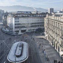 Paradeplatz in Zürich: Der Strukturwandel ist in vollem Gange.  Keystone