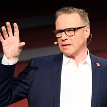 SBB-Chef Andreas Meyer: Die SBB haben 2017 ihre Passagierzahl um 0,6 Prozent auf 1,26 Millionen pro Tag gesteigert.
